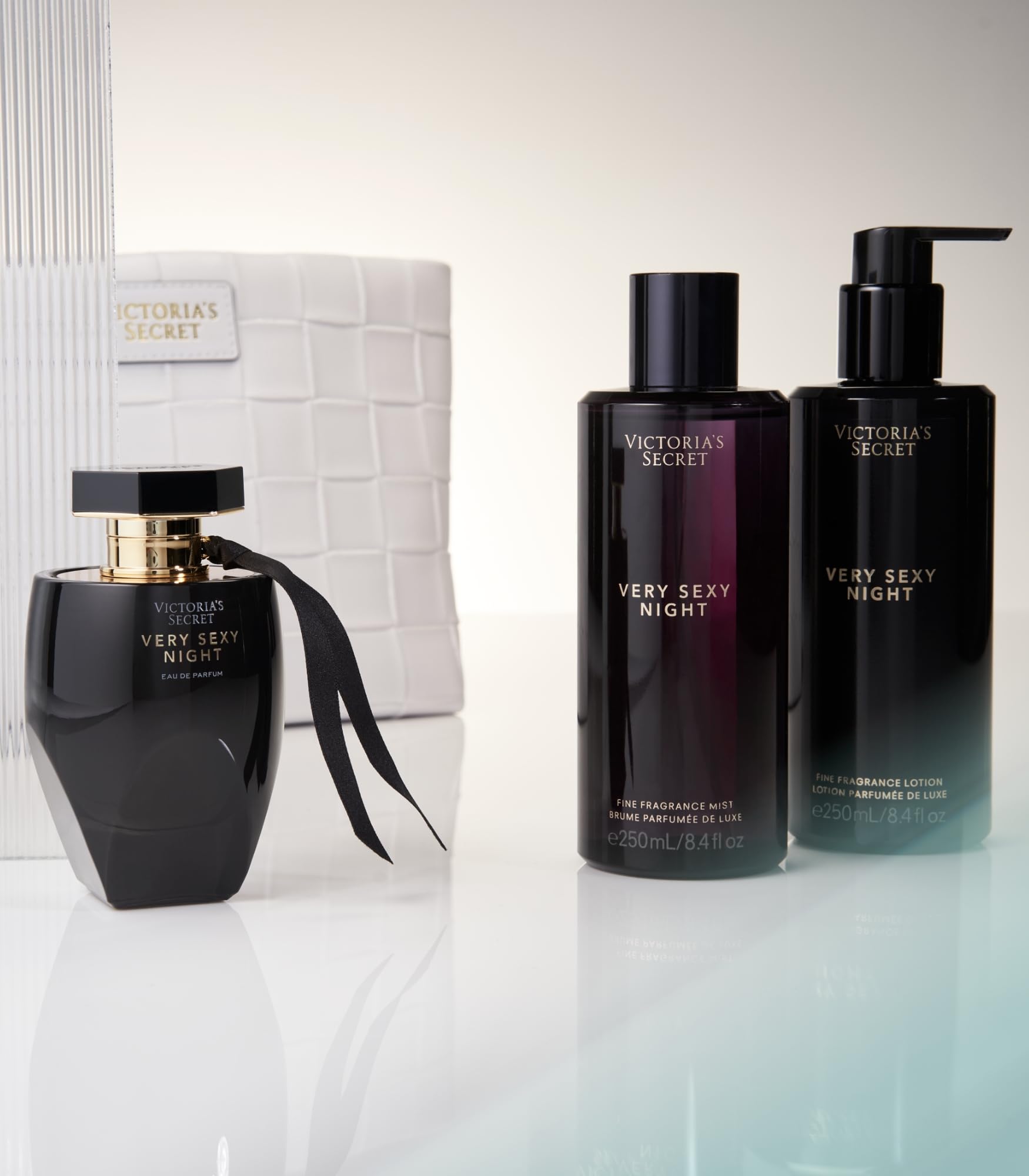 Victoria's Secret Bombshell Fine Fragrance Mist